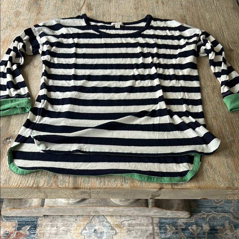 GAP Blue and White Long Sleeve Tees